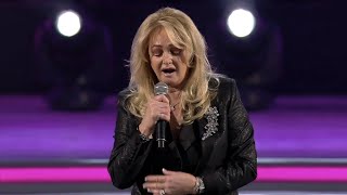 Bonnie Tyler - Total Eclipse of the Heart (Live 2019)