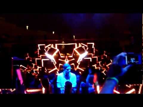 Alesso, Max Vangeli, & AN21 Drop Sebastian Ingrosso "The Island" & "Awooga" XS Vegas 12/12/11!!