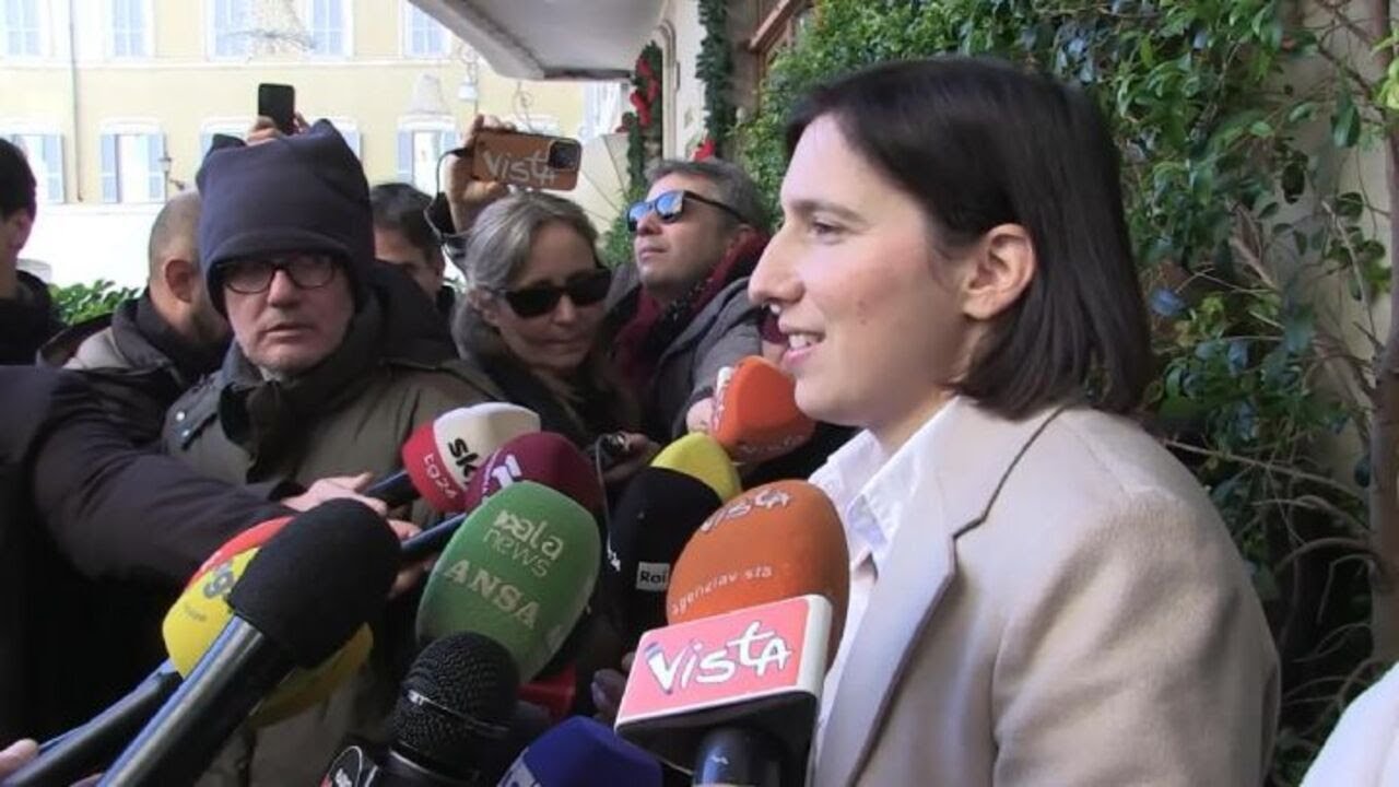 Manovra, Schlein: "Va nella direzione sbagliata, tra tagli e nulla sui salari bassi"