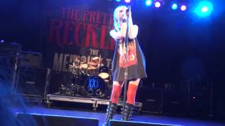 &quot;Cold Blooded&quot; in HD - The Pretty Reckless 4/13/12 Philadelphia, PA