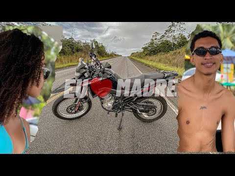 Pegamos a estrada rumo a Madre de Deus! 🌊 87KM de pura vibe e liberdade a dois 🏍️☀️”