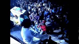 Buju Banton &amp; Wayne Wonder &quot;Searching&quot; Live Sting 94