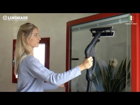 Lindhaus LW30 eco Force compact scrubber dryer & LW30 pro L-ion at work in office