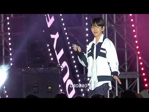 170915 Lotte Famirly concert, Tender love - Baekhyun Focus 백현