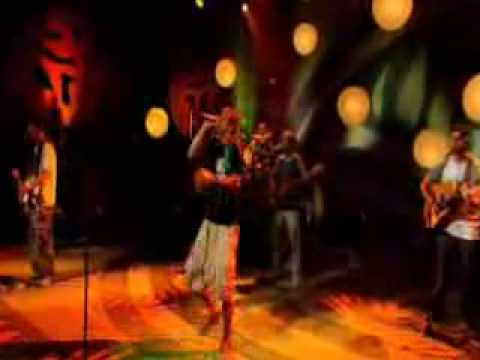 En mi primera publicación en Diplox, puse un tema suyo...hoy vamos por el segundo...si te gusta el reggae, te va a gustar seguro...buen día dipleros!