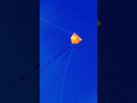 TENTANDO APARAR UMA PIPA PELA LINHA