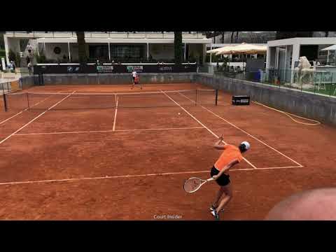 Iga Swiatek practice session with Simona Halep at Internazionali BNL D'Italia 2022
