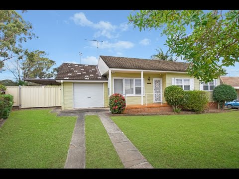 44 Macquarie Avenue, Campbelltown NSW 2560- Prudential Real Estate 4628 0033