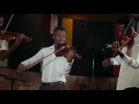 Artista da Clé Entertainment fazem hino alusivo ao primeiro aniversário da produtora