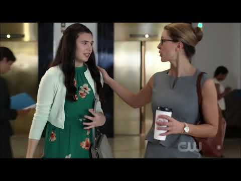 Kara meets Nia Nal | Supergirl 4x01