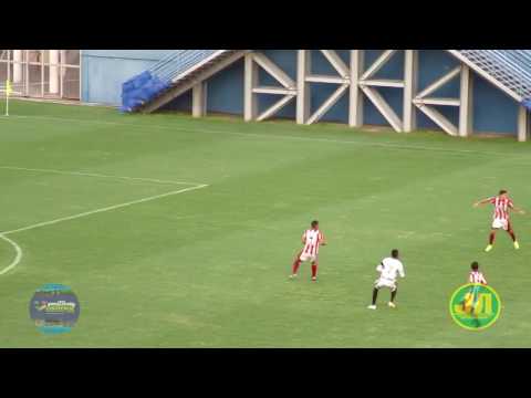 Nivaldo - Zagueiro do Tarumã (Amazonense Infantil)