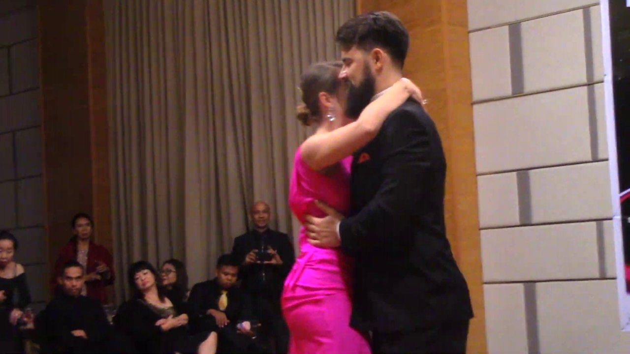 Video thumbnail for Maja Petrović  & Marko Miljević  - "Maipo" - D'Arienzo - 2/4