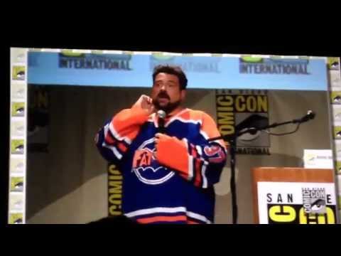 Kevin Smith in Hall H for SDCC about the Tusk Trailer Part 1