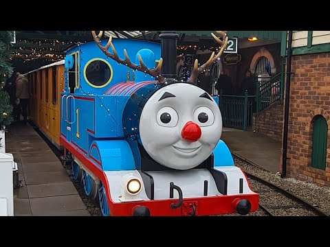 Thomas the Red Nosed Engine departing Knapford Station in Thomas Land, Drayton Manor 11/12/2022