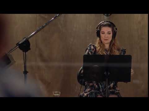 Alexis covering for Moira (Schitt's Creek)