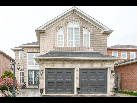 7299 Blackwood Mews, Mississauga Home for Sale - Real Estate Properties for Sale
