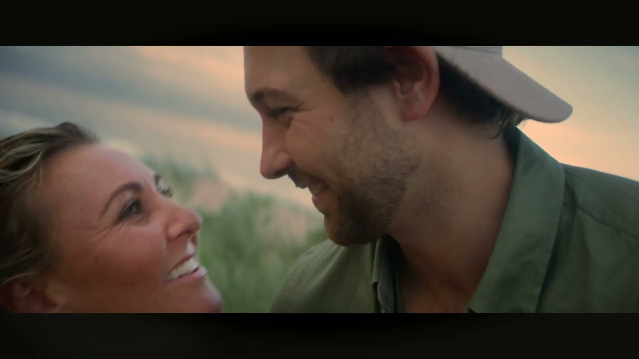 Miniature de la vidéo REBOUND | Official Trailer | Australian Christmas Romcom du film Rebound