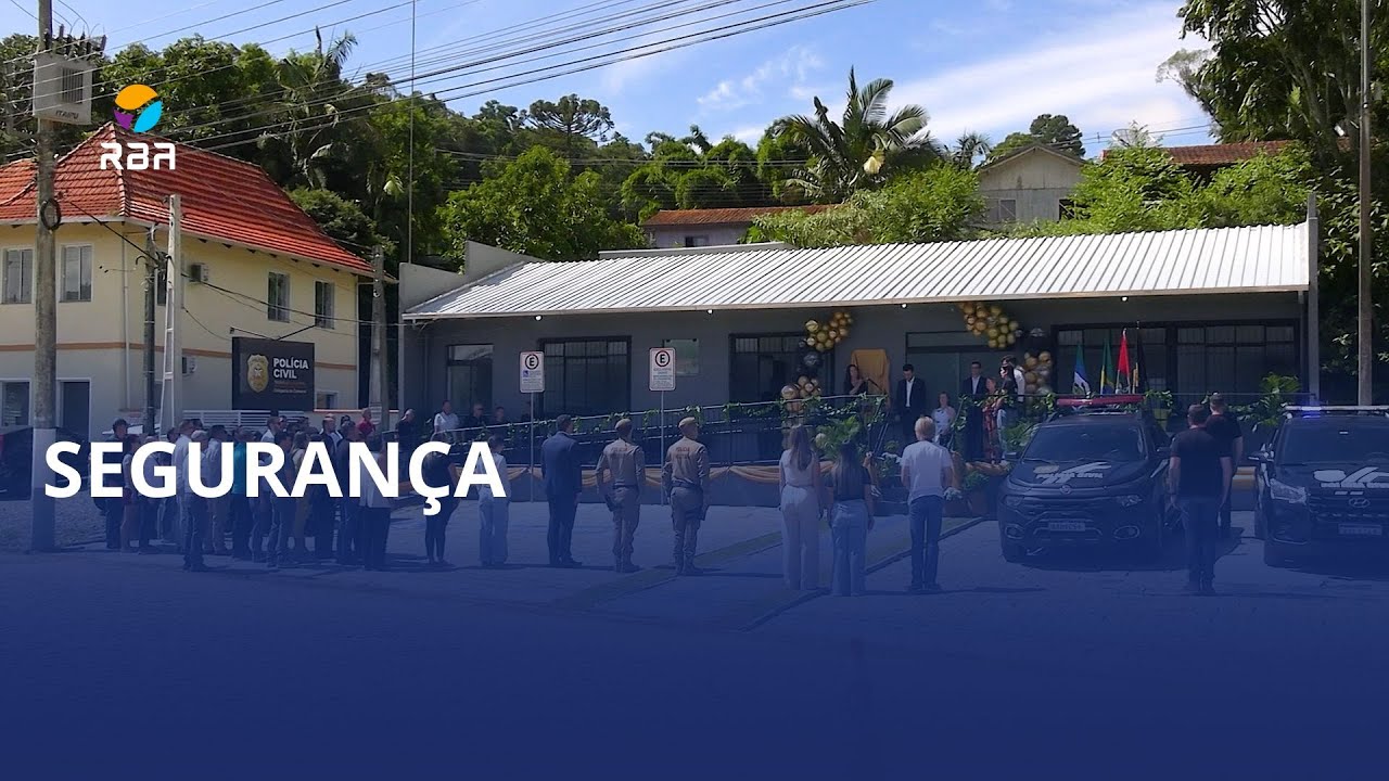 Obras em delegacias da região