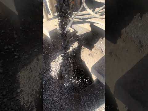 Relleno de pozo exploratorio, en su tramo final , Puente Alto! Región Metropolitana . 🇨🇱