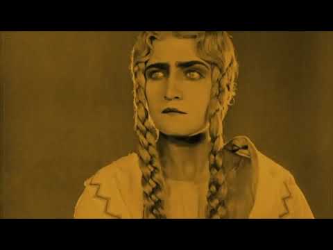 Golden Core - Rúnir skal rista (music video)