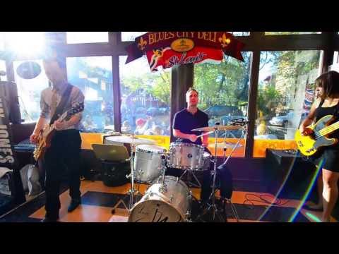 JW Jones Blues Band at the Blues City Deli