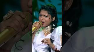 tere sang pyar me ni todna song #arunitakanjilal #indianidol12 #song #arudeep
