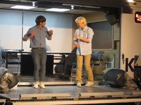 120718 Sukira Open Concert Min y Wookie dancing sexy free and single