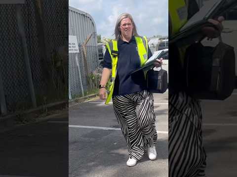 Can’t film a driving test! #auditinguk #guildford #dvsa #drivingexaminer #karen #greatbritain