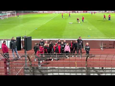 22/23 - U10.2 Einlaufkids - SC Fortuna Köln vs. 1. FC Köln Ii