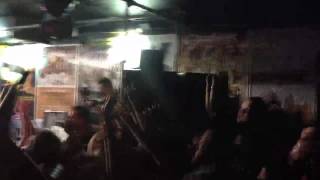 Skindred - Destroy The Dancefloor (Live @ The Vault, Rugby)