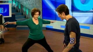 Dr. Oz Shows Susan Shapiro Yoga Moves