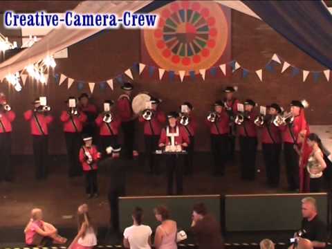 Marchingband Neustadt Teil I Bürgersaal - Schützenfest Neustadt a. Rbge. 2007 - Konzert - 10.06.2007