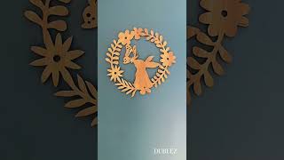 Fa tavaszi ajtókoszorú - Nyuszi pillangóval