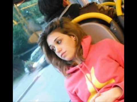 Chicca Canta Avril Lavigne