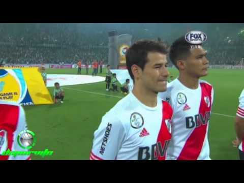 Recibimiento final Sudamericana 2014 At. Nacional vs River Plate