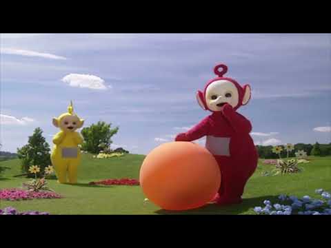 Teletubbies classic. Laa Laa chases Po around teletubbyland