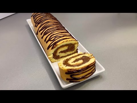 Rulada din blat pufos cu crema fina de ciocolata | ReteteDelicioase