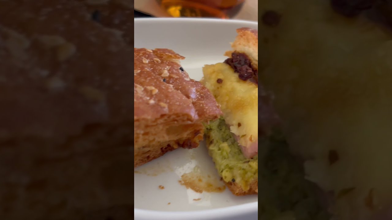 Qantas Airways The Qantas Club