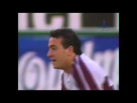 LANÚS 4 INDEPENDIENTE 2 - 2004