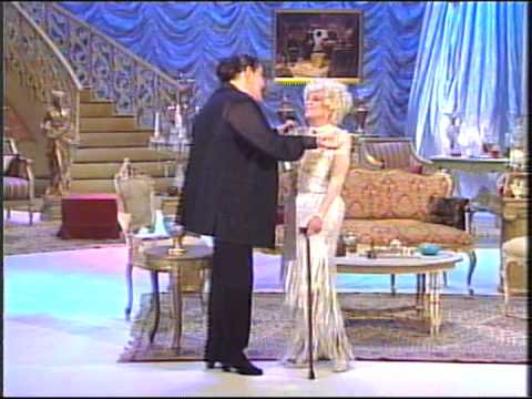 CANTORA CÉLIA CANTANDO PARA DERCY GONÇALVES NO FALA DERCY