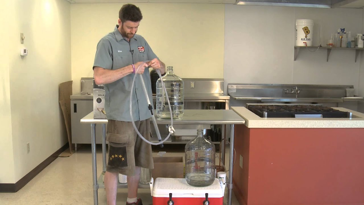 How to use an Auto Siphon