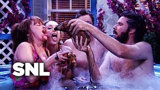 The Love-ahs with Clarissa and Dave - SNl