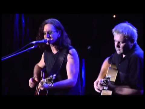 The Voice blind auditions - Geddy Lee