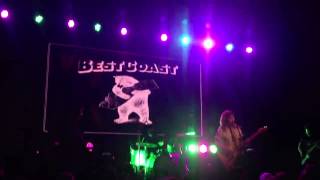 Best Coast - Why I Cry. @ the Royale