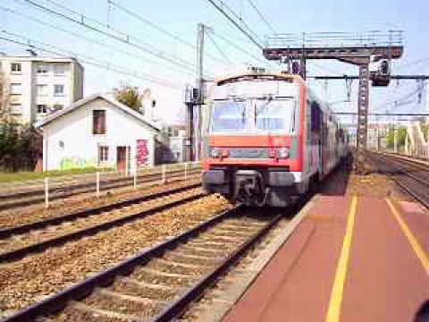 SNCF Z-5600 sur RER D en gare des Maisons-Alfort