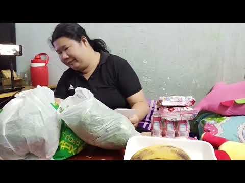 mua đồ giảm giá e nấu mì hảo hảo ăn bằng vung y như phim hàn Quốc