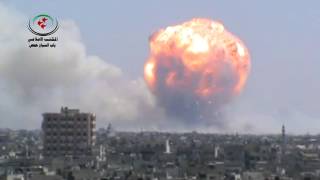preview picture of video 'حمص لحظة انفجار الكبير والضخم المستودعات للشبيحة بمنطقة وادي الذهب مدينة البعث الرياضية 1 8 2013'