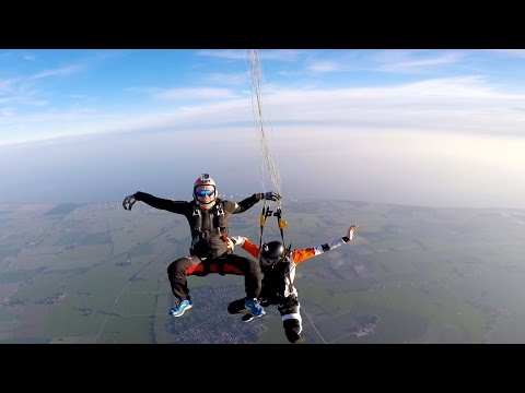 Friday Freakout: Premature Deployment On 9-Way Freefly Skydive
