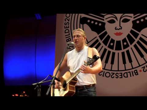 Uldis Kākulis - Senu draugu piemiņai (BILDES 2012)