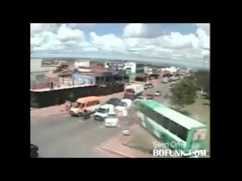 5 Quick Master Bus Mixing Tricks - Warren Huart: Produce Like A Pro